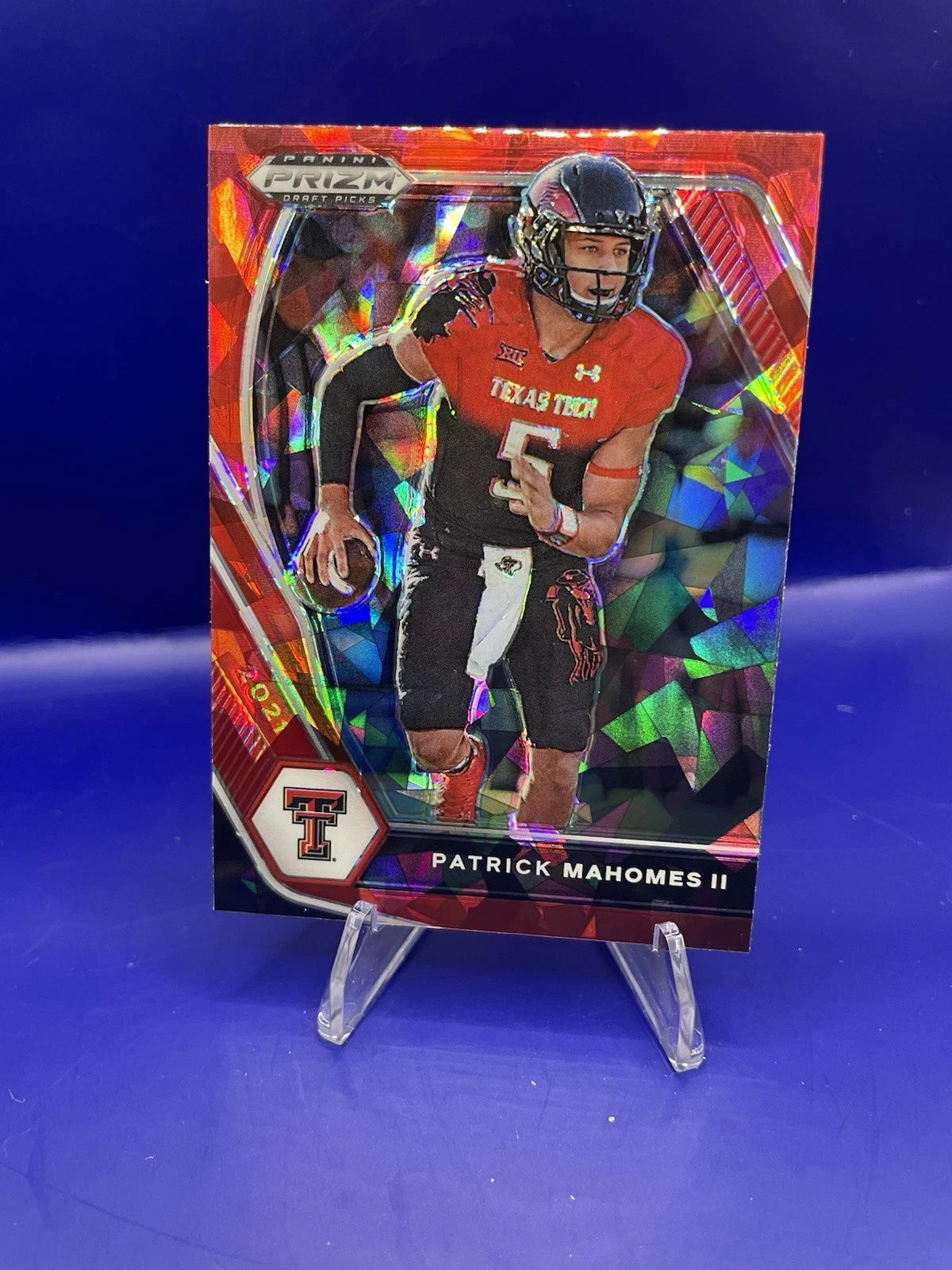 Patrick Mahomes II 2021 Panini Prizm Red Cracked Ice #7