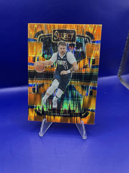 Luka Doncic 2023 Panini Prizm Orange Wave #51