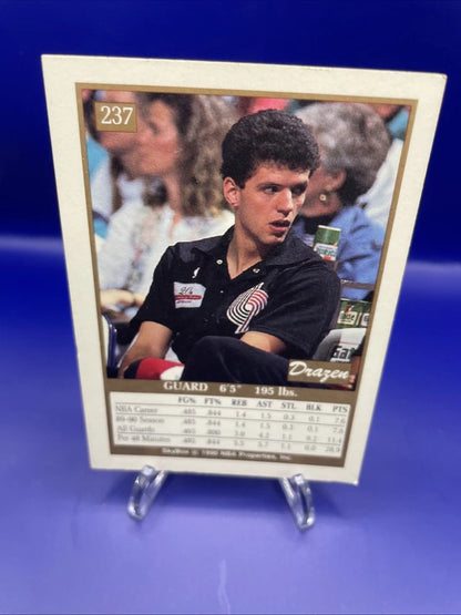 1990-91 Skybox - Drazen Petrovic #237 (RC)